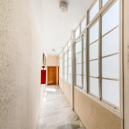 Holidays2malaga Calle Nueva 2 Bedrooms High Speed Wifi Málaga
